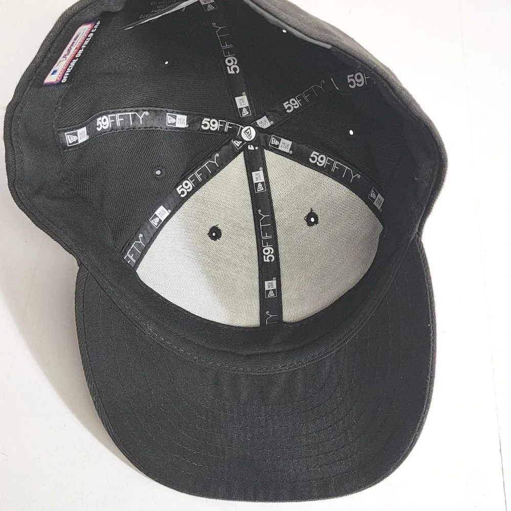 New Era Chicago White Sox Hat Mens 7 1/2 Black MLB 59FIFTY Fitted‎ On-Field Cap